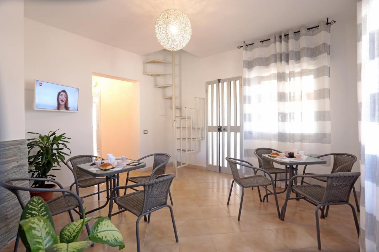 Terramare Punta Braccetto Bed & Breakfast Exterior photo